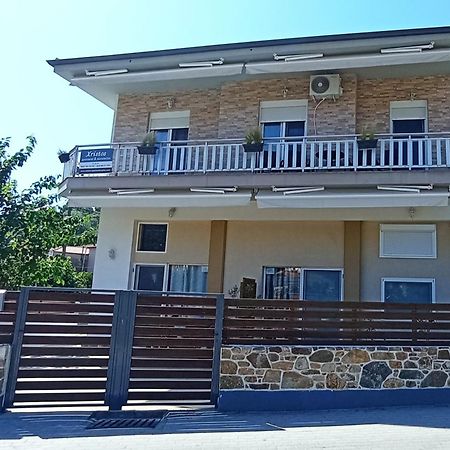 Xristos apartment&maisonette Sykia Chalkidikis Extérieur photo